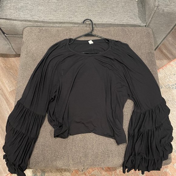 Multiple Shirts & Jeans - Picture 8 of 10